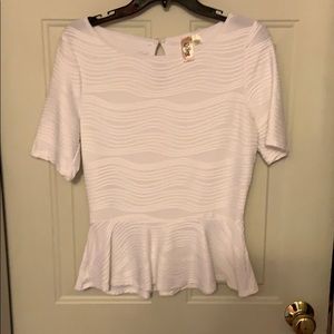 🌻🌻Beautiful white shirt